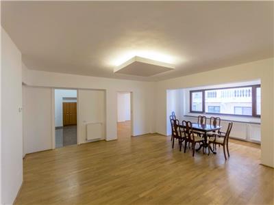 Apartament 5 camere I Aviatorilor